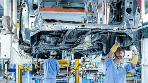 Ngân sách có thể hụt khoảng 9.000 tỷ đồng khi giảm phí trước bạ ô tô
