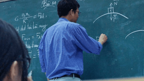 Trường chuyên khó vào, học mệt nhưng vì sao vẫn 'hot'?