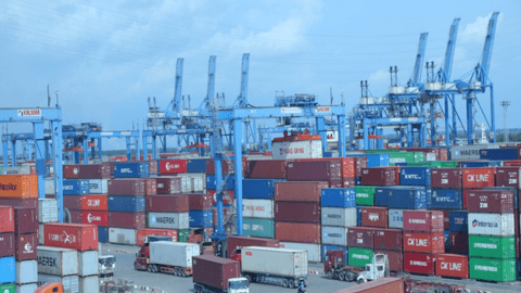 Nhập khẩu hàng hóa giảm mạnh nhất từ trước đến nay