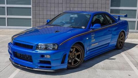 Cần bao nhiêu để sở hữu chiếc xe đua huyền thoại Nissan Skyline GT-R R34?