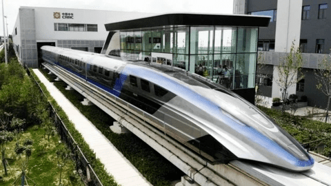 Trung Quốc sở hữu ‘siêu tàu’ nhanh nhất thế giới: Vận tốc lên tới 600km/h, chỉ mất 8 phút để đi 30km, đến Đức cũng phải chào thua