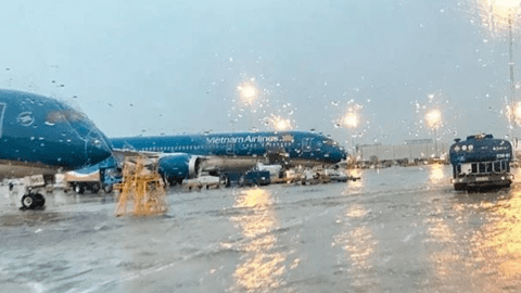 Sân bay Nội Bài, Cát Bi, Thọ Xuân, Vân Đồn bị ảnh hưởng bão số 1