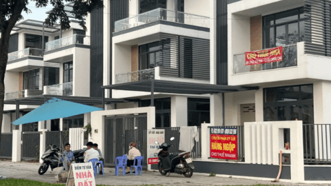 Môi giới bất động sản hô hào thị trường đã sôi động và giá tăng trở lại