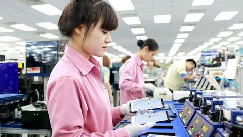 Xuất khẩu máy vi tính, điện thoại mang về 10,43 tỷ USD trong tháng 8