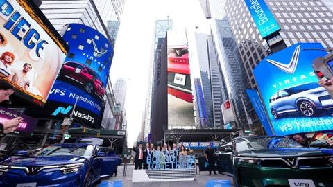 Cổ phiếu VinFast diễn biến lạ trên sàn Nasdaq