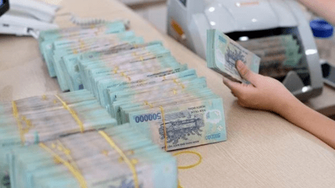 Lượng tiền mặt trong lưu thông giảm mạnh