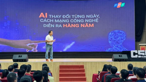 “Thế hệ vô dụng mới" phản biện ông Hoàng Nam Tiến: AI hay robot có thay được hàng chục ngàn cô gái xinh đẹp ngồi quầy ngân hàng mời gửi tiền, bán bảo hiểm, giữ chân khách không?