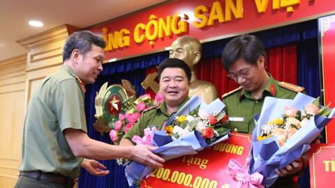 Thưởng nóng cho lực lượng công an triệt xóa các chuyên án lớn