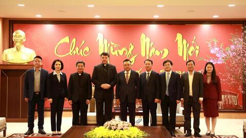 Chủ tịch UBND TP tiếp đại diện Tòa thánh Vatican tại Việt Nam
