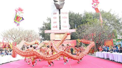 Dâng hương kỷ niệm 235 năm Chiến thắng Ngọc Hồi