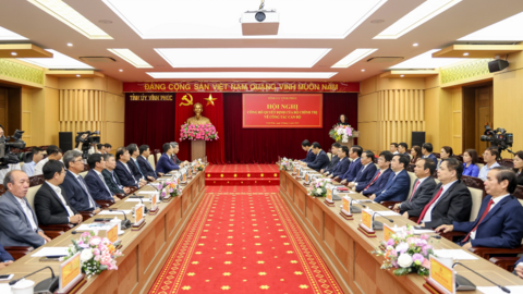 Bộ Chính trị điều động, chỉ định nhân sự giữ chức Bí thư Tỉnh ủy, Quyền Bí thư Tỉnh ủy