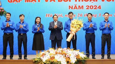 Thủ tướng Chính phủ Phạm Minh Chính đối thoại với thanh niên