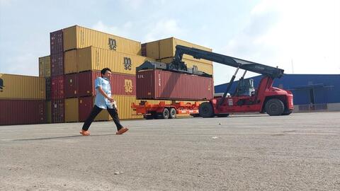 'Thắt lưng, buộc bụng' vì giá cước vận tải