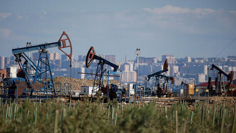 Dầu WTI giảm 1% khi cơn bão Beryl ập đến Texas