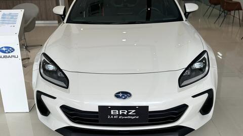 Lấy Subaru BRZ bây giờ tiết kiệm hơn 360 triệu so với người mua sớm: Giá giảm kỷ lục còn hơn 1,5 tỷ, bằng một nửa Z4