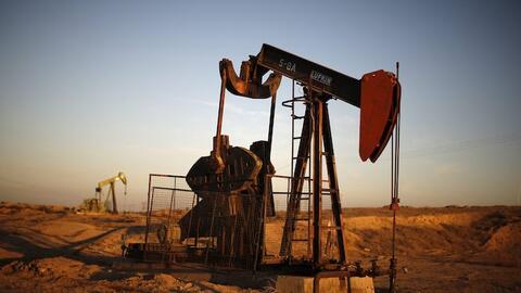 Dầu WTI giảm 2% khi nhu cầu toàn cầu suy yếu