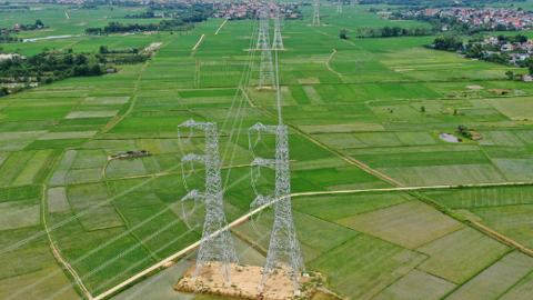 Thủ tướng yêu cầu khánh thành đường dây 500kV mạch 3 vào dịp Quốc khánh