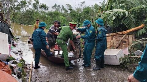 Hà Nội: Di dời 27.980 người dân đến nơi tránh trú lũ an toàn
