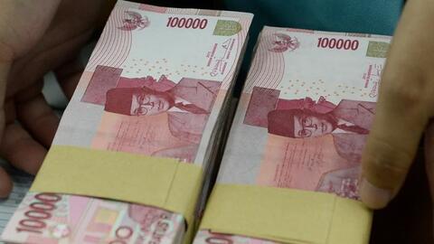 Indonesia bất ngờ cắt giảm lãi suất lần đầu tiên sau hơn 3 năm