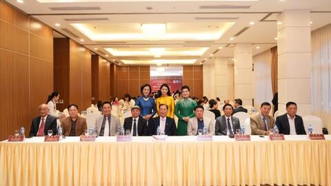 Xây dựng đội ngũ nhân lực, nuôi dưỡng hiền tài
