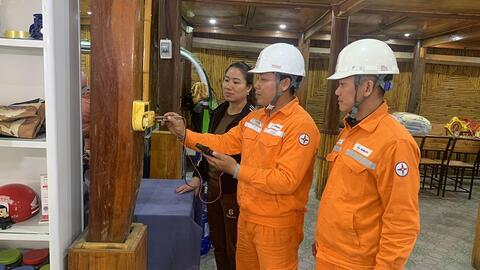 Tiết kiệm điện: Cần chế tài mạnh hơn