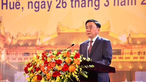 Đồng chí Trần Cẩm Tú dự Lễ kỷ niệm 50 năm Ngày giải phóng Huế
