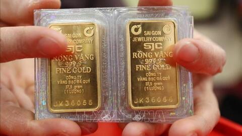 Giá vàng hôm nay (chiều 8-4): Vàng trong nước tăng, giảm trái chiều