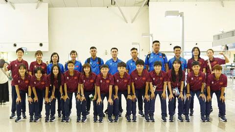 16 cầu thủ futsal nữ Việt Nam chuẩn bị cho giải châu Á