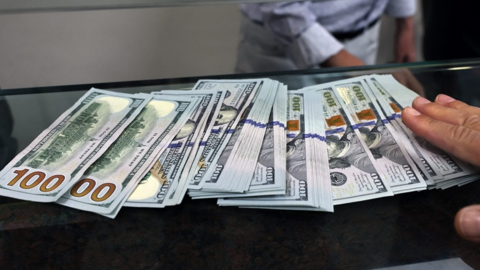 Tỷ giá USD hôm nay (14-5): Đồng USD giảm sau dữ liệu lạm phát