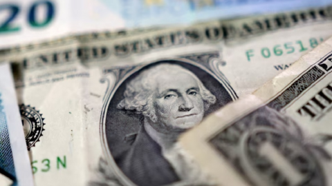 Tỷ giá USD hôm nay (24-5): Đồng USD giảm mạnh sau động thái thuế quan