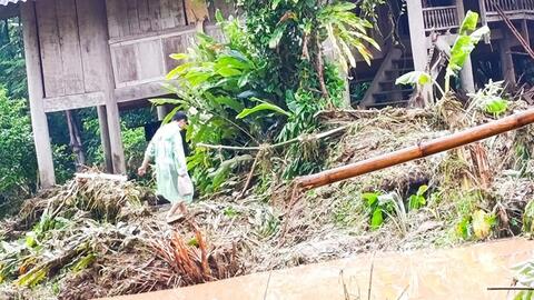 Nghệ An: Tiếp tục xuất hiện lũ ống gây thiệt hại ở nhiều xã biên giới