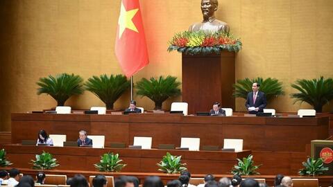 Ngày 16/6, Quốc hội thông qua nghị quyết sửa Hiến pháp năm 2013