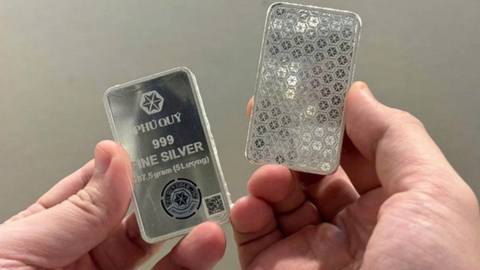 Giá bạc hôm nay 17/6/2025: Bạc bật tăng trở lại