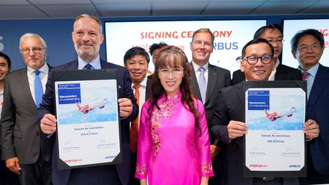 Vietjet đặt hàng mới 100 máy bay A320, A321neo
