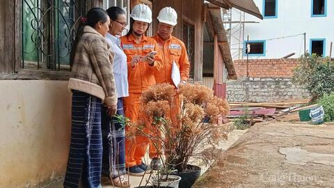Cái bắt tay giữa 'nhà nông' và 'nhà đèn' trong việc tiết kiệm điện