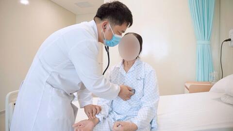 Bệnh nhân bị nhồi máu cơ tim và ngừng tim 2 lần được cứu sống thành công