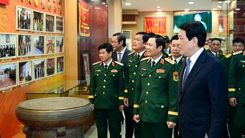 Chủ tịch nước Lương Cường dự khai giảng năm học mới tại Học viện Quốc phòng