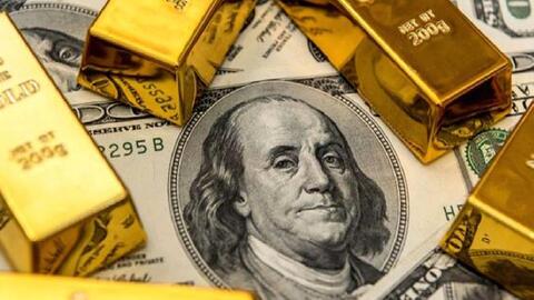 USD biến động mạnh, vàng tăng vọt do Mỹ không tin Nga đang rút quân