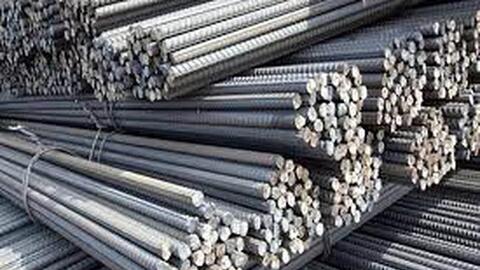 Giá thép cao nhất 3 tháng trong khi giá quặng sắt giảm liên tiếp 3 phiên