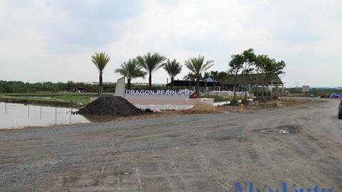 Điệp khúc 'con voi chui lọt lỗ kim' tại thị trường bất động sản Long An