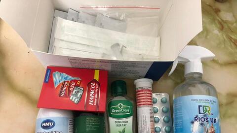 F0 lạc vào "ma trận" thuốc chữa Covid-19: Từ "bác sĩ mạng", chợ thuốc Facebook đến lời hứa "bất tử", "khỏi bệnh sau 3 ngày"