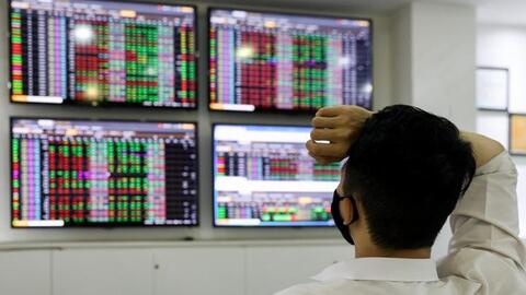 “Bão giá” hàng hóa cơ bản: Cổ phiếu phân bón, thép, dầu khí còn đáng xuống tiền?