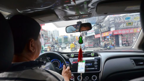 Đề xuất gia hạn nộp thuế, bảo hiểm, gỡ khó thiếu hụt lái xe taxi