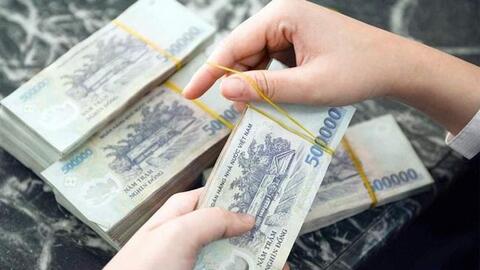 Công ty có bắt buộc phải tăng lương cho nhân viên hàng năm hay không?