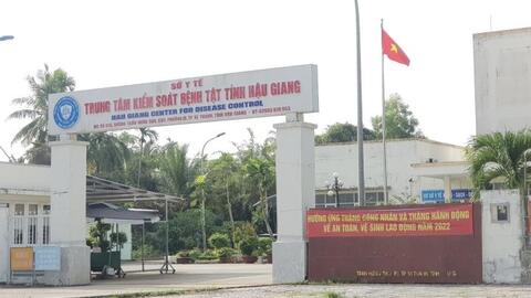 Vụ kit test Việt Á: Bắt nguyên Giám đốc CDC Hậu Giang cùng 2 thuộc cấp