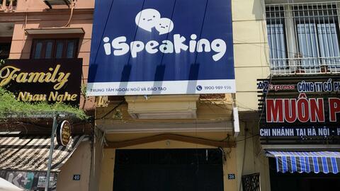 Trung tâm Tiếng Anh đóng cửa, nhiều phụ huynh "khóc dở, mếu dở"