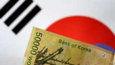 Tại sao chính phủ Hàn Quốc khuyến nghị Samsung, Huyndai hạn chế tăng lương?