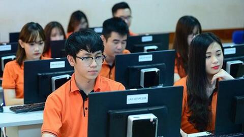 Chính sách tiền lương, công chức, viên chức có hiệu lực từ tháng 8-2022