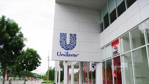 Thu nhập của lao động làm ở các công ty nước ngoài tại Việt Nam đã thay đổi ra sao trong 5 năm qua?