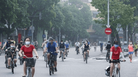 Bản tin 10/9: Hà Nội nghiên cứu mở làn đường dành riêng cho xe đạp; Ngư dân nghi bị xương cá đâm thủng ruột